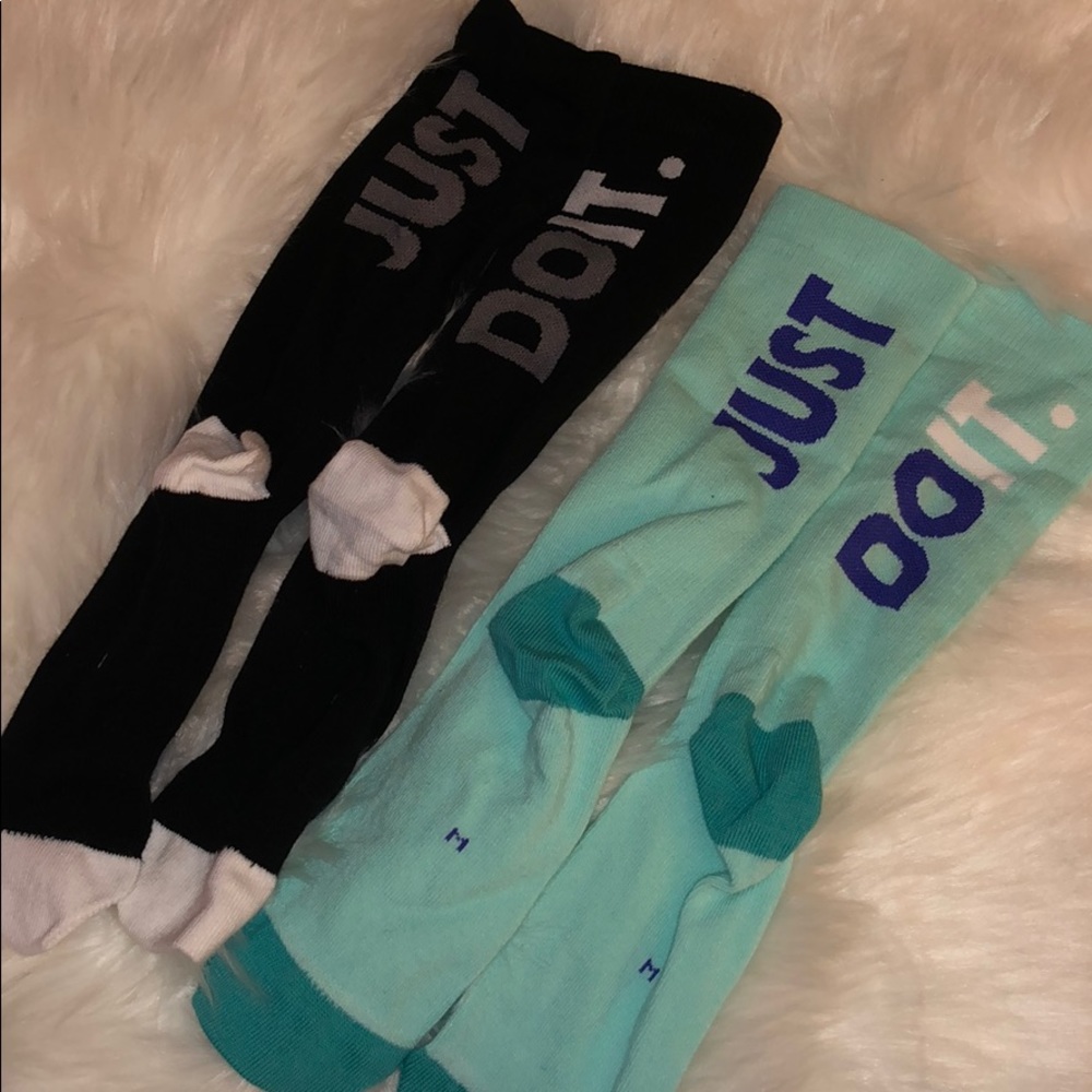 Women’s Nike Socks